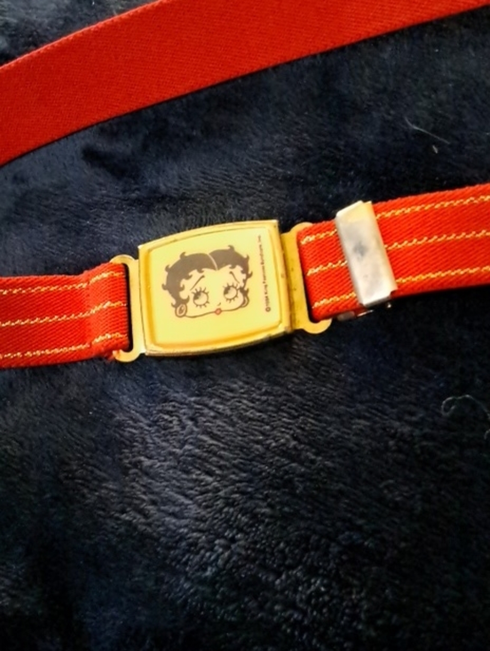 Red Elastic Women's Waist Belt with Decorative Gold Buckle 14"-32" Waist